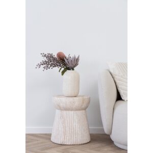 Bony Beistelltisch Natur aus Fiberclay mit Rillendesign