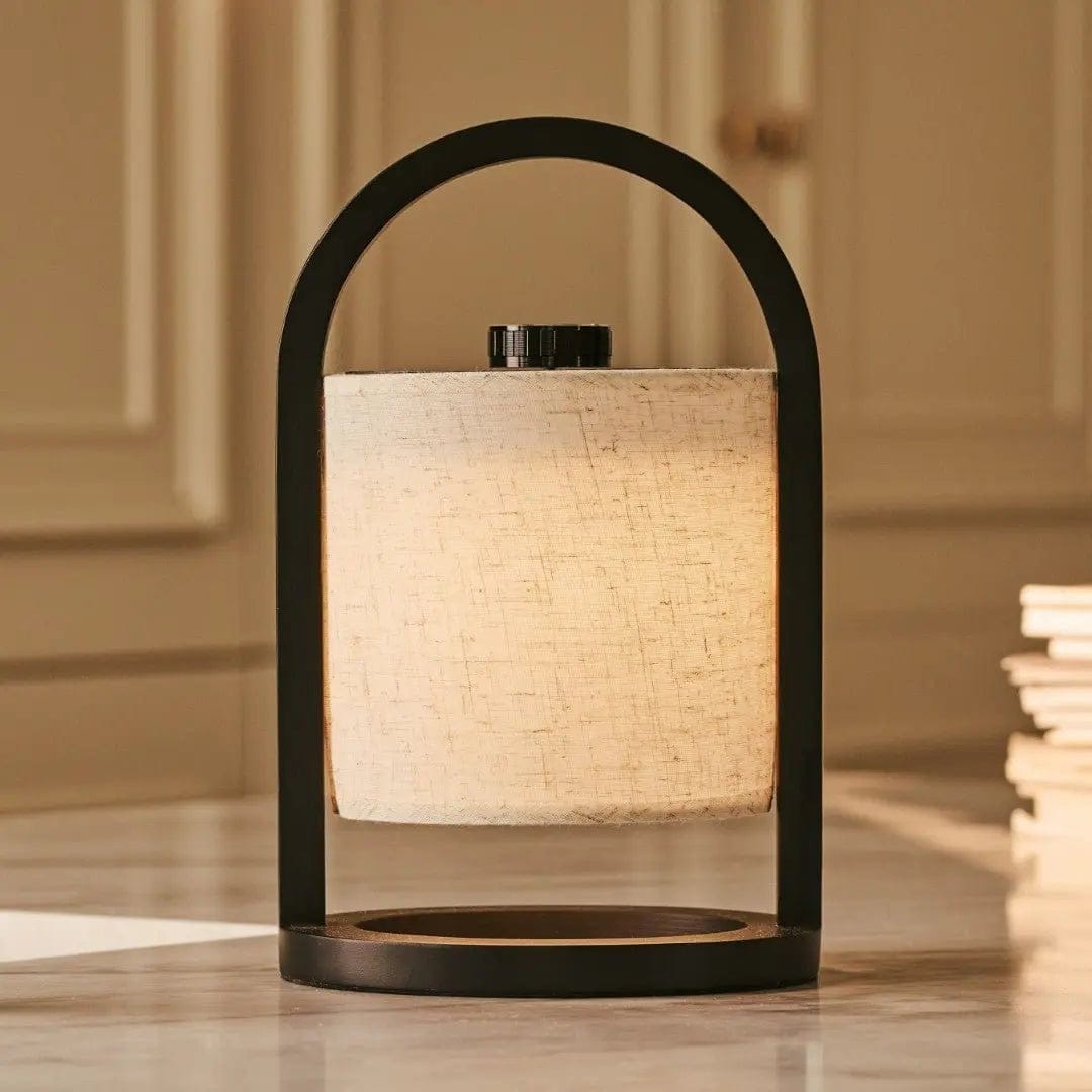 4eacd7a9-f914-4e76-a5b6-d816a96cd065_1200x1200_fill.jpg Rives Tischlampe Schwarz - wiederaufladbare Lampe aus Gummibaumholz
