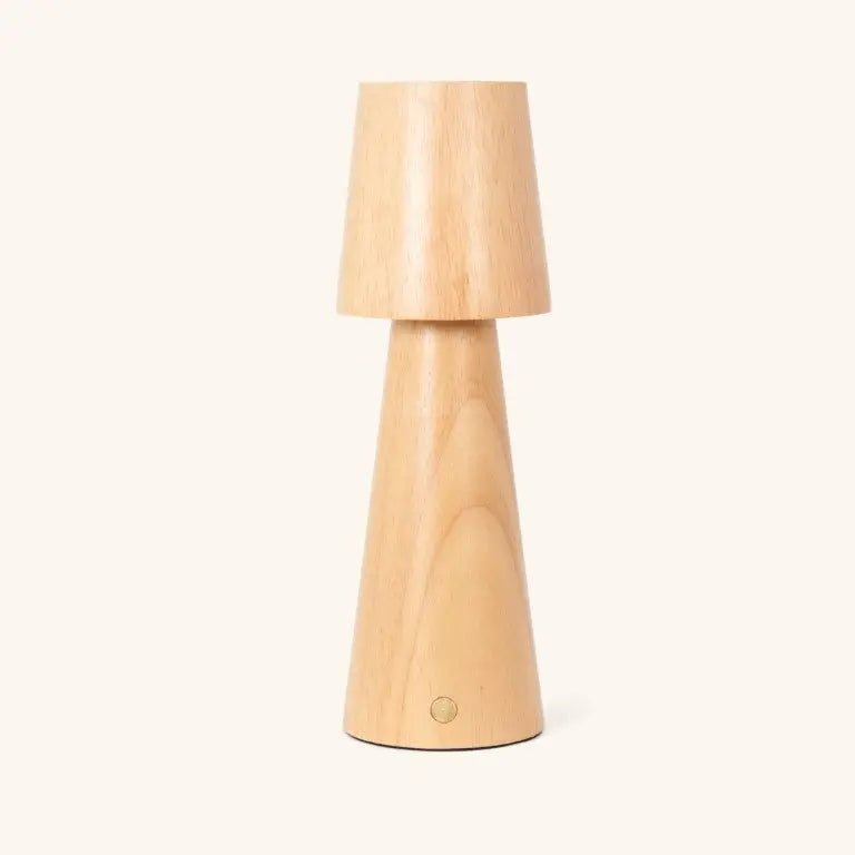 5aa617bc-5b92-472f-a180-91b11d76a510_1200x1200_fill.jpg Lusa Tischlampe Hellbraun - kabellos und dimmbar