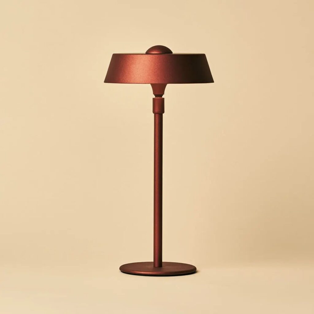 Lina Tischlampe Bronze - wiederaufladbar und dimmbar