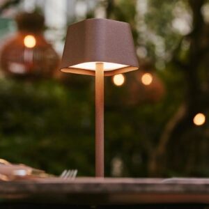 Arina Tischlampe Mokkabraun - wiederaufladbar und dimmbar