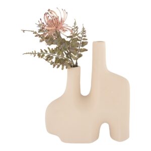 Osin Vase Sand - skulpturales Keramikdesign in Sandfarbe