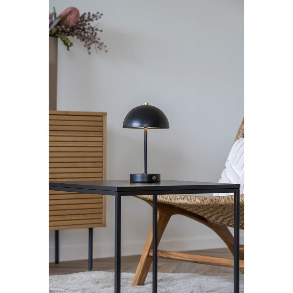 Holt Tischlampe Schwarz - elegante Tischleuchte aus Metall und Messing