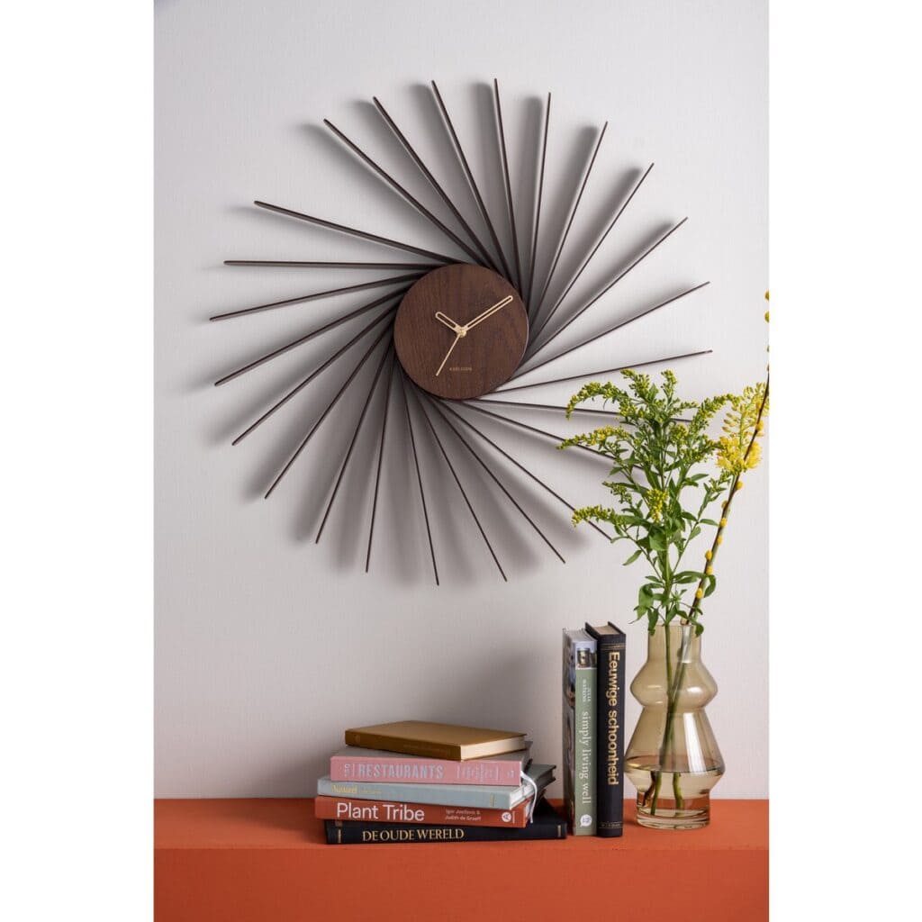 Enya Wanduhr Braun - stilvolles Design aus Holz