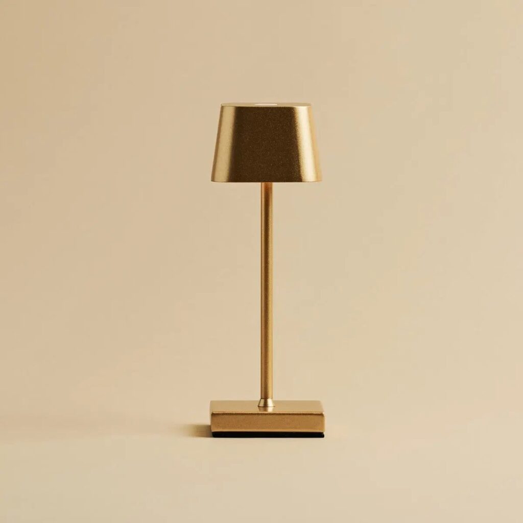 Sarphati Tischlampe Gold - elegante, kabellose Tischlampe mit dimmbarer LED-Technologie