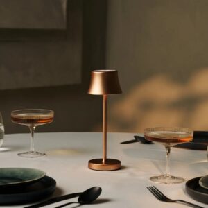 Deloni Tischlampe Kupfer - kabellos und dimmbar